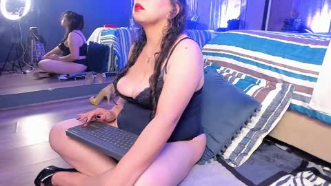 Snapshot of jenifer_cruz chatting on 3, 5, 2026 jenifer_cruz online show from 3, 5, 2026