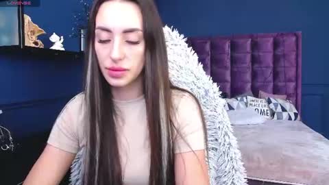Snapshot of jeniferstone chatting on 11, 6, 2026 Kira online show from 11, 6, 2026