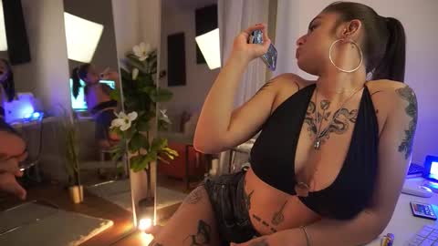 Snapshot of jeniffer_foxx chatting on 17, 9, 2025 jeniffer_foxx online show from 17, 9, 2025