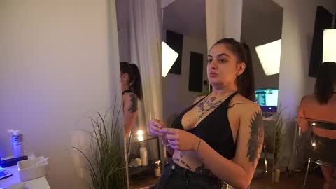 Snapshot of jeniffer_foxx chatting on 25, 9, 2025 jeniffer_foxx online show from 25, 9, 2025