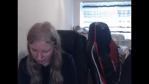 JenisAndPeter online show from 1, 4, 2026