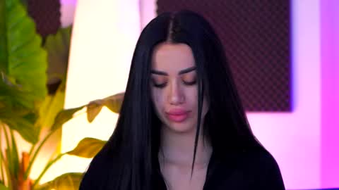 jenna_day online show from 9, 11, 2025