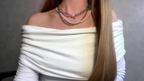 Snapshot of jennakochheiser chatting on 1, 6, 2026 Caroline online show from 1, 6, 2026