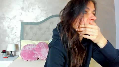 Snapshot of jennamyers chatting on 9, 5, 2026 JennaMyers online show from 9, 5, 2026