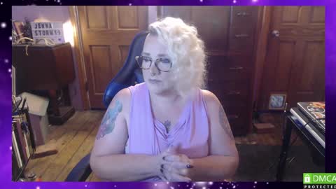 Snapshot of jennastorm19 chatting on 4, 12, 2024 Jenna Storm online show from 4, 12, 2024