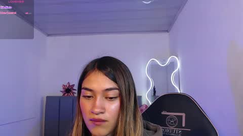 Snapshot of jenner_tay chatting on 31, 5, 2026 jenner online show from 31, 5, 2026