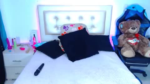 jenn online show from 22, 12, 2024