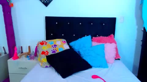 jenn online show from 5, 11, 2025