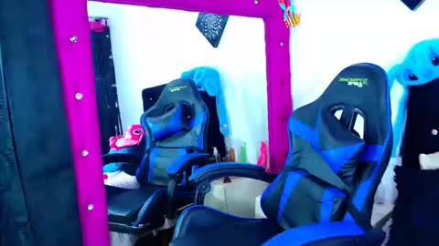 jenn online show from 5, 3, 2026