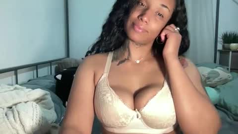 Snapshot of jenni_cash chatting on 8, 3, 2025 Mistress Jenni online show from 8, 3, 2025