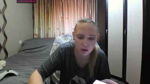 Snapshot of jennideep chatting on 21, 3, 2026 JenniDeep online show from 21, 3, 2026