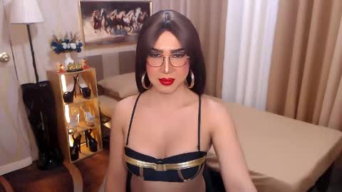 jenniegarcia online show from 12, 4, 2026