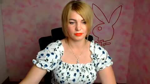 Snapshot of jennifer_cuttie chatting on 14, 7, 2026 Jennifer online show from 14, 7, 2026