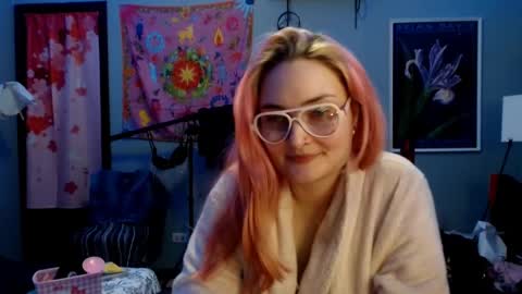 Snapshot of jennifergwen chatting on 27, 2, 2025 Jennifer Gwen online show from 27, 2, 2025