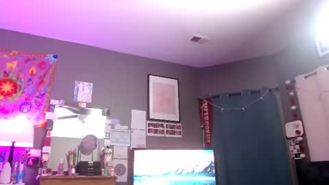 Snapshot of jennifergwen chatting on 4, 8, 2026 Jennifer Gwen online show from 4, 8, 2026