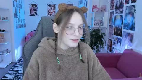 jenniferkiim online show from 2, 2, 2026