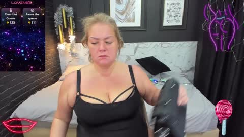 Jennifer online show from 4, 1, 2025