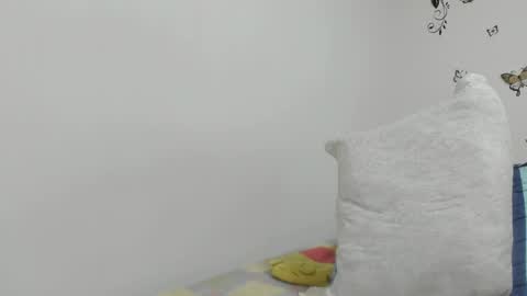 jenniferloveyou online show from 16, 4, 2026