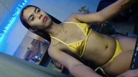 Snapshot of jenny20_xxx chatting on 19, 5, 2026 PRETTY JENNY online show from 19, 5, 2026