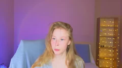 Snapshot of jenny_angelok chatting on 14, 6, 2026 Next broadcast on December 05 subject to change online show from 14, 6, 2026