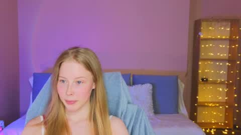 Snapshot of jenny_angelok chatting on 2, 7, 2026 Next broadcast on December 05 subject to change online show from 2, 7, 2026
