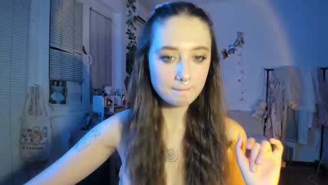 Jennifer Jenny Darling   online show from 4, 10, 2025