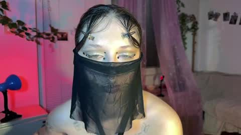Jennifer Jenny Darling   online show from 11, 5, 2026