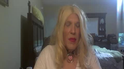 Snapshot of jenny_gurl2021 chatting on 17, 9, 2025 jenny gurl online show from 17, 9, 2025