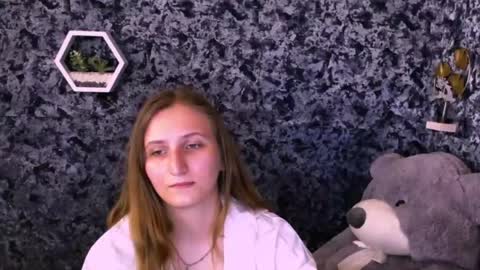 Snapshot of jenny_smille_ chatting on 22, 5, 2026 jenny_smille_ online show from 22, 5, 2026