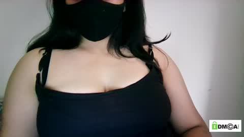 Snapshot of jennydolphin chatting on 14, 7, 2026 Jenny online show from 14, 7, 2026