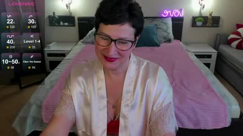 Snapshot of jennymons chatting on 6, 6, 2026 Jenny online show from 6, 6, 2026