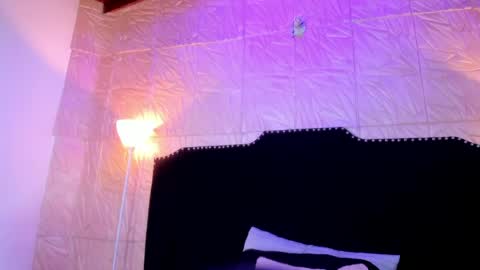 Snapshot of jennyrouse chatting on 7, 5, 2026 Jenny online show from 7, 5, 2026