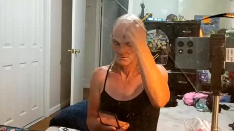 Snapshot of jennywomacks chatting on 10, 8, 2026 jennywomacks online show from 10, 8, 2026