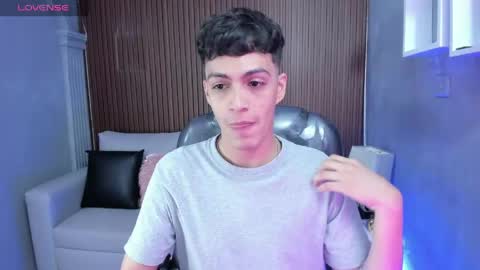 Snapshot of jeremias_1 chatting on 25, 5, 2026 JEREMIAS online show from 25, 5, 2026