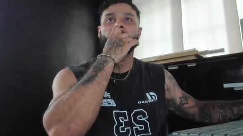 Jeremy online show from 16, 4, 2026