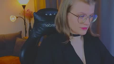  JessieVibes online show from 4, 4, 2026