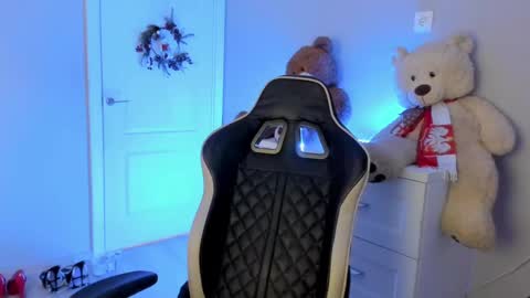 jess1ca_rabb1t online show from 6, 12, 2024