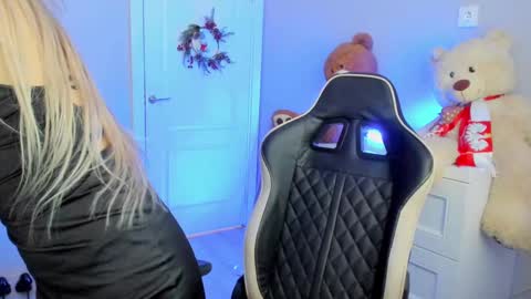 jess1ca_rabb1t online show from 9, 12, 2024