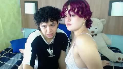 JessAndJade online show from 10, 11, 2025