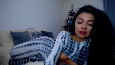 Snapshot of jessebella chatting on 31, 12, 2024 jesse online show from 31, 12, 2024