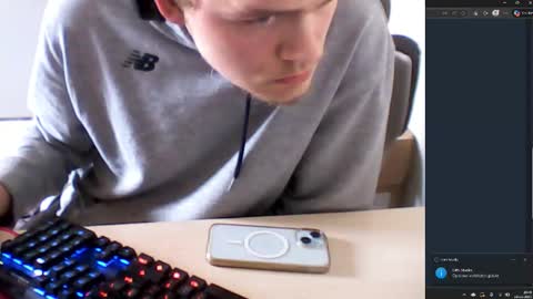 jesseknijpstra0 online show from 10, 11, 2025