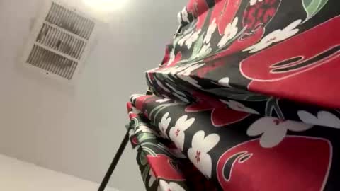 Hungjessy online show from 7, 6, 2026