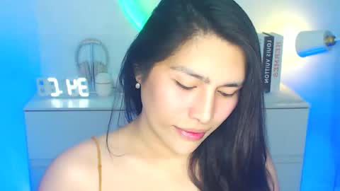 Snapshot of jessica_biel_ chatting on 25, 6, 2026 the boy name Jessica online show from 25, 6, 2026