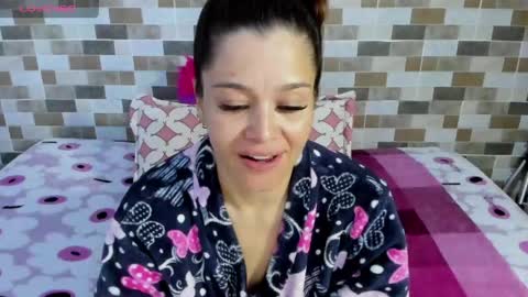 jessimodel independient online show from 24, 5, 2026