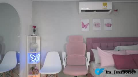 Snapshot of jessica_tom_ chatting on 14, 5, 2026 Jessica online show from 14, 5, 2026
