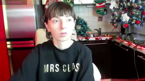 jessicaforris online show from 2, 1, 2025