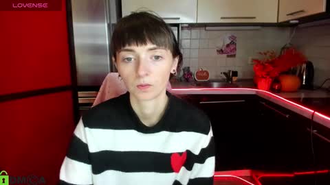 jessicaforris online show from 26, 11, 2025