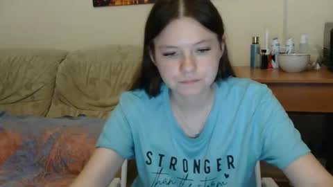 Snapshot of jessicaholland1 chatting on 8, 6, 2026 jessicaholland1 online show from 8, 6, 2026