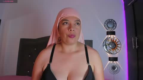 Snapshot of jessicarabbit199 chatting on 12, 6, 2026 jessica online show from 12, 6, 2026