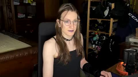 Jessica Starla online show from 8, 3, 2026